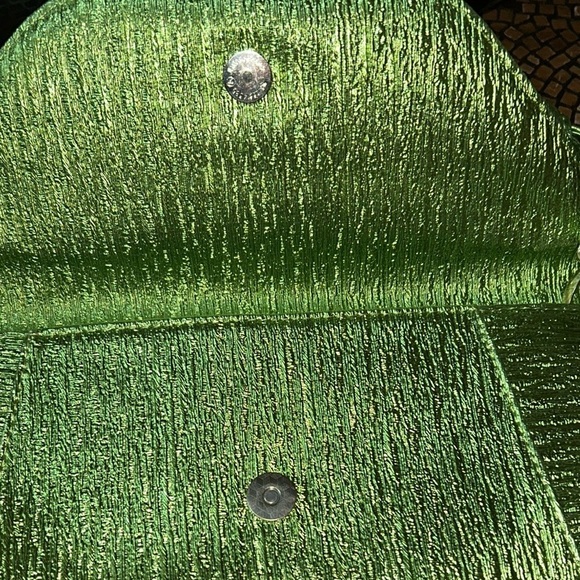 Iris Lane Green and Pink Floral Rhinestone Embellished Women's Clutch Bag - Picture 5 of 11